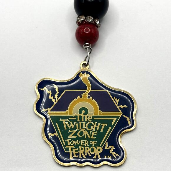 Y2K Disney Twilight Zone Necklace - Picture 4 of 4